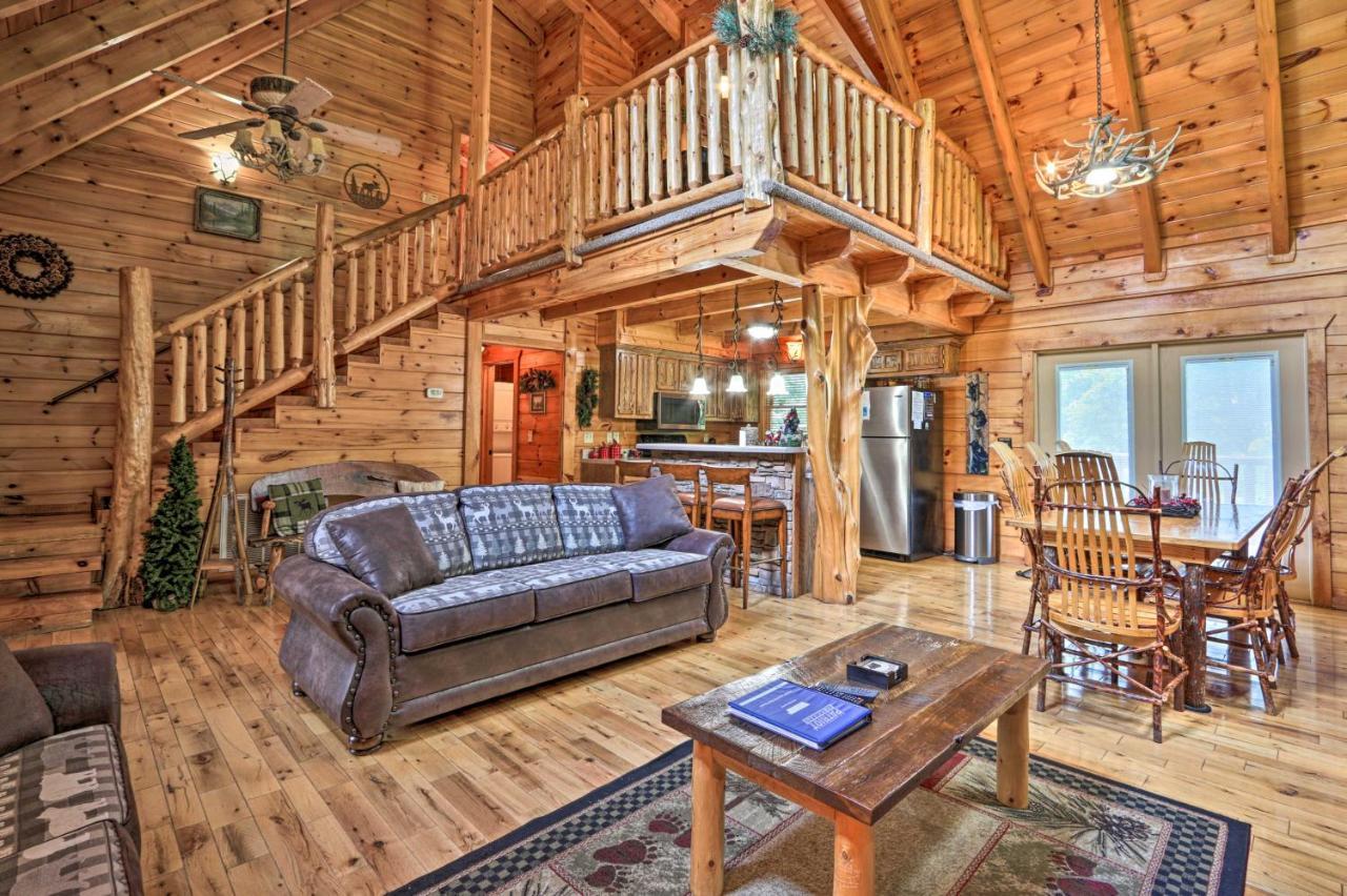 Pigeon Forge Getaway With Covered Patio And Hot Tub! Esterno foto