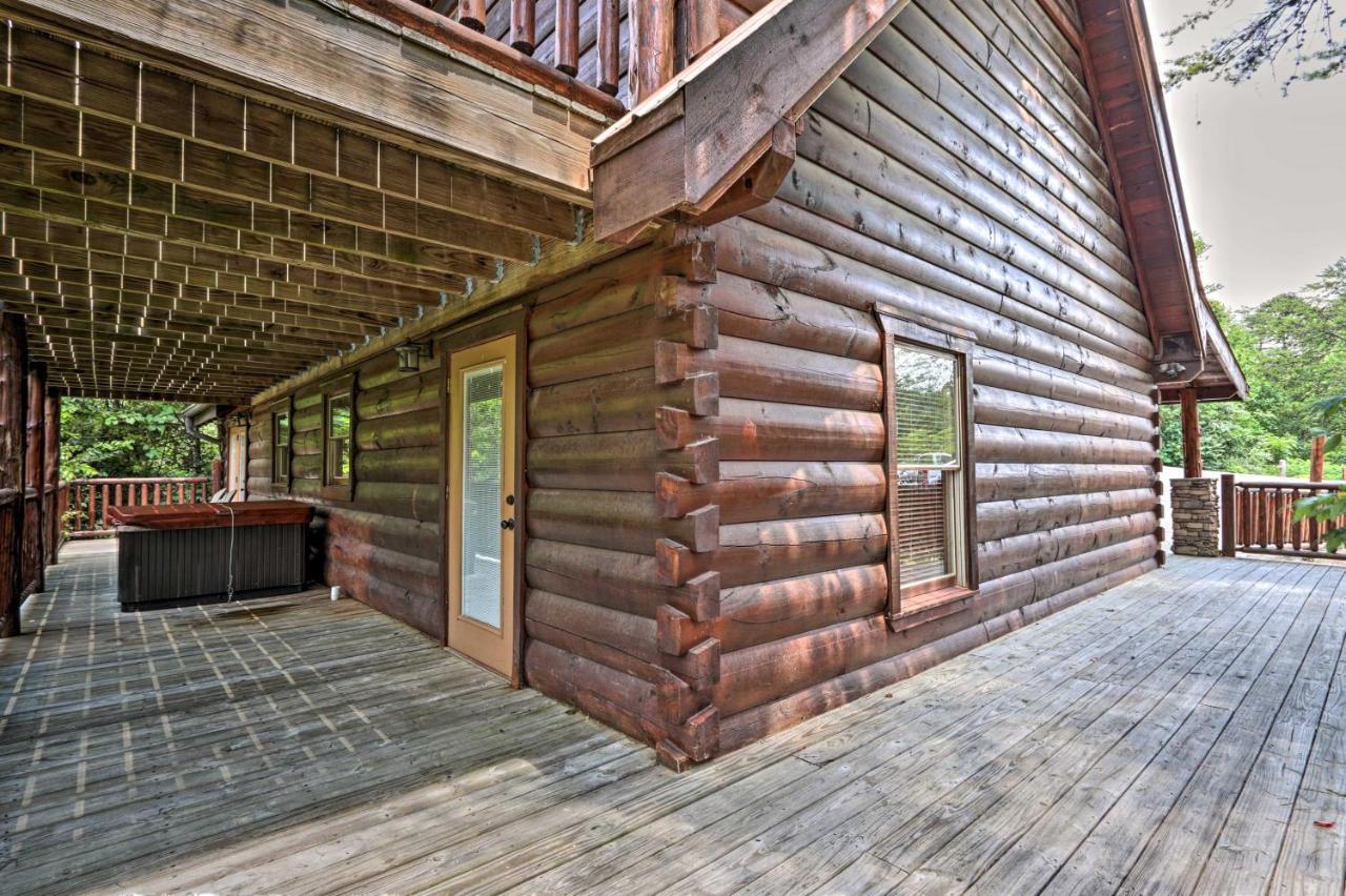 Pigeon Forge Getaway With Covered Patio And Hot Tub! Esterno foto