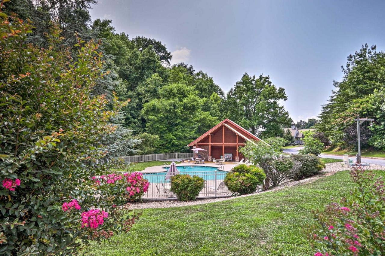 Pigeon Forge Getaway With Covered Patio And Hot Tub! Esterno foto